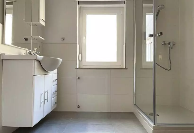 Apartments For Fitters I Schützenstr 4 12 I Home2share