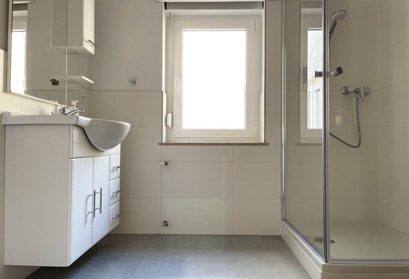 Apartments For Fitters I Schützenstr 4 12 I Home2share