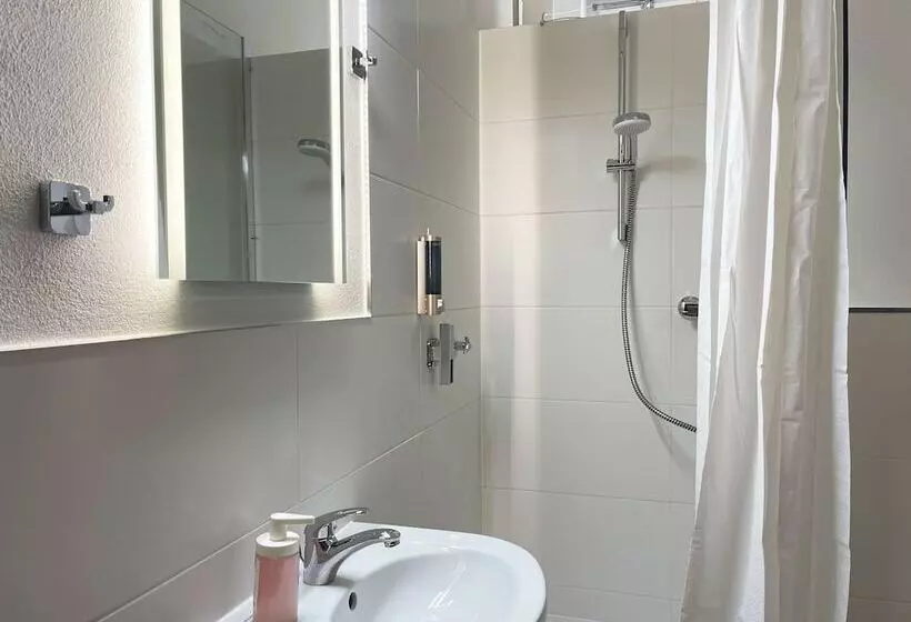 Apartments For Fitters I Schützenstr 4 12 I Home2share