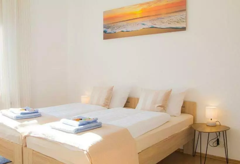 Ferienwohnung Für 4, Mitten In Solingen