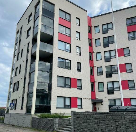 Bellarova Apartments Riistatie