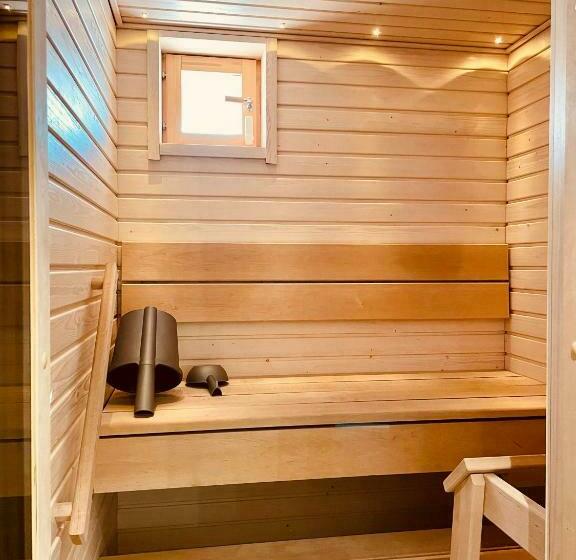 Bellarova Apartments Riistatie