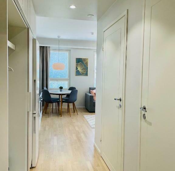 Bellarova Apartments Riistatie