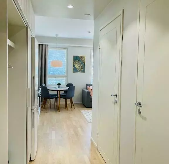 Bellarova Apartments Riistatie