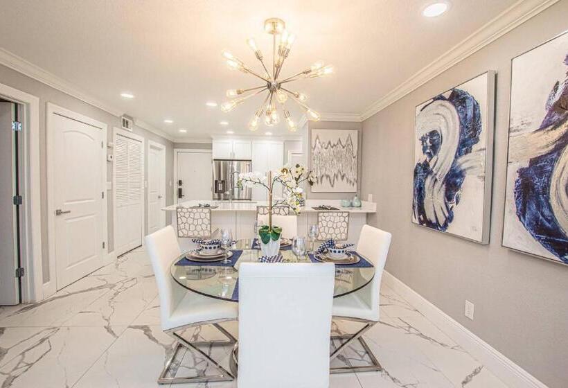 Newly Listed! 20 Percent Off! Golf And Tennis Community Lavish Living