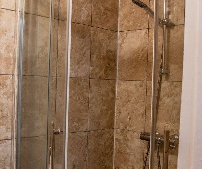 Bv Comfy Studio At Maningham Lane Bradford