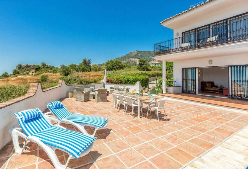 Casa Blanca Family Home With Private Pool In Mijas