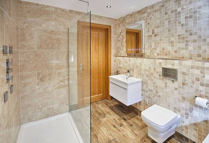 Host Stay Cliff Road