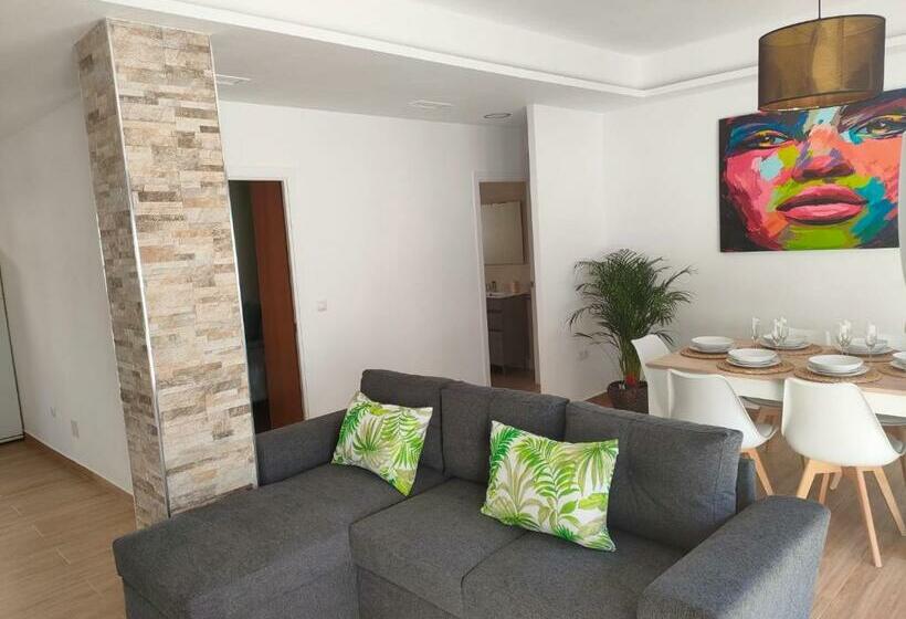 Villamolinos, Villa Con Piscina Privada