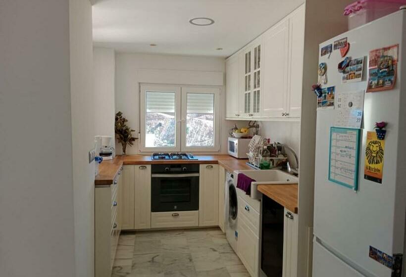 Apartamento Con Vistas A La Montaña