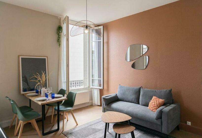 Exceptionnel Appart Haussmannien Au Cœur De Ville