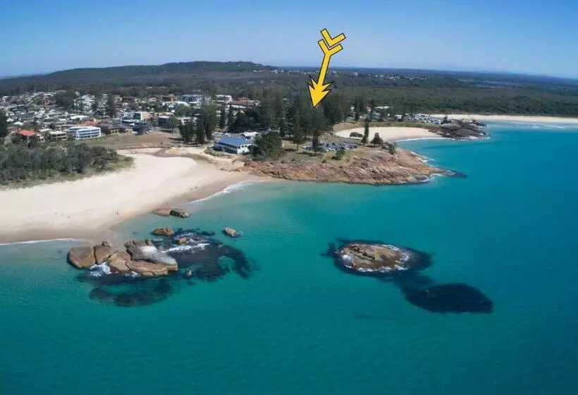 Tradewinds Apartment 4