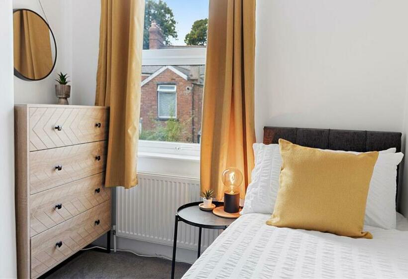 Church View By Staytor Accommodation