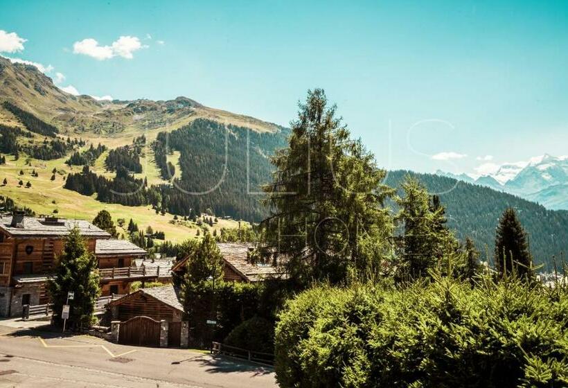 Charming Ski & Golf Retreat In Verbier