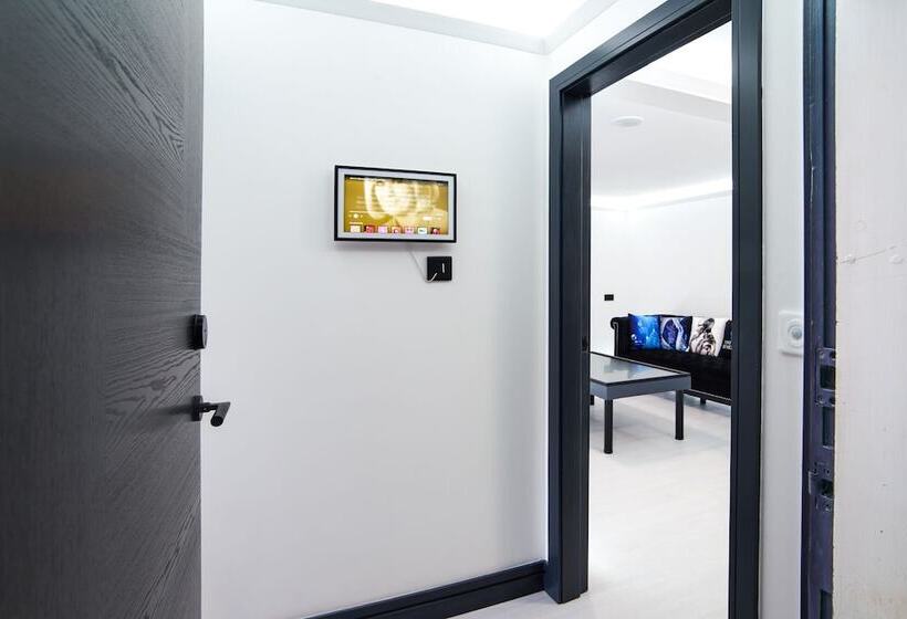 Tiny Smart Apartments