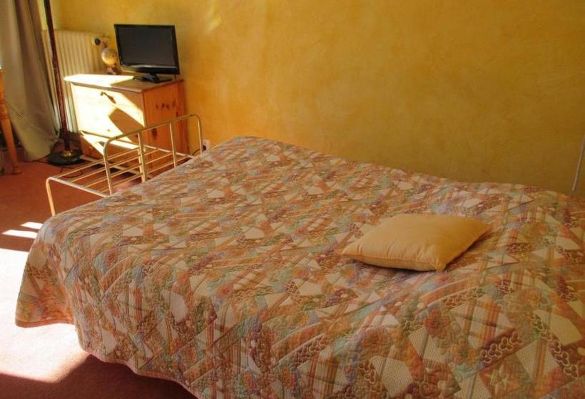 فندق Hôtel L'adrech De Lagas