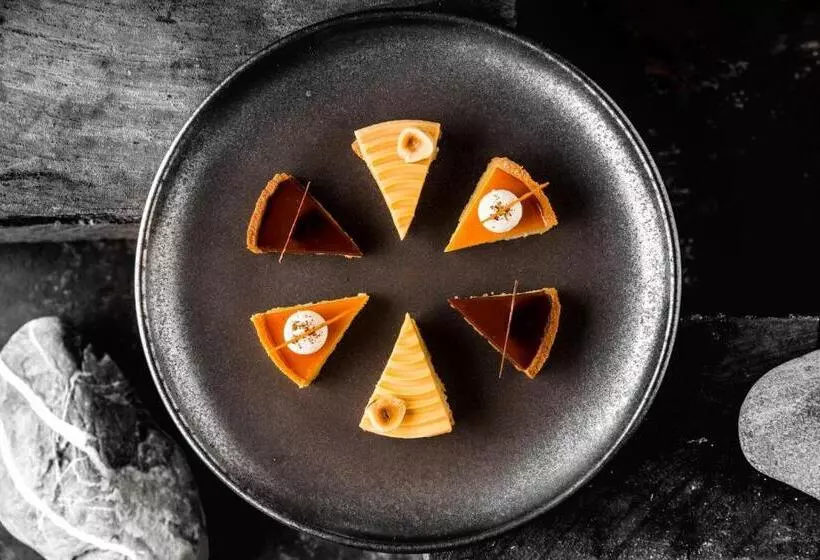 Отель Atmospheres