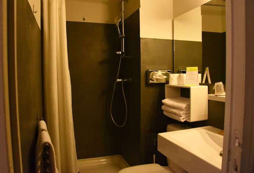 Hotel De La Placette Barcelonnette