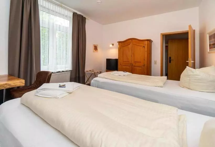 Отель Holsteinische Schweiz Am Dieksee