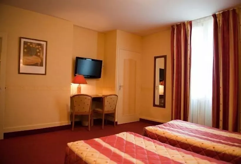 Hotel Hôtel Les Platanes