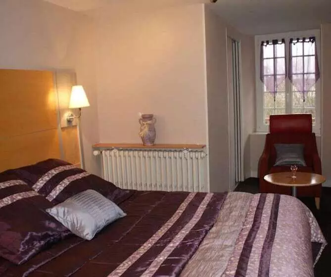 هتل Hôtel Restaurant Le Plaisance