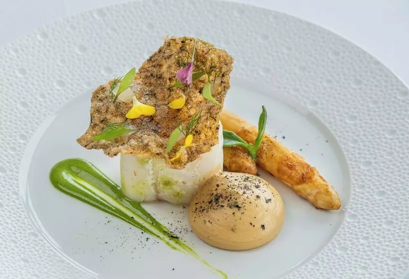 Отель Le Grand Large