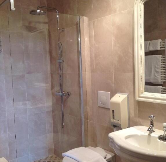 호텔 La Croix De Vernuche