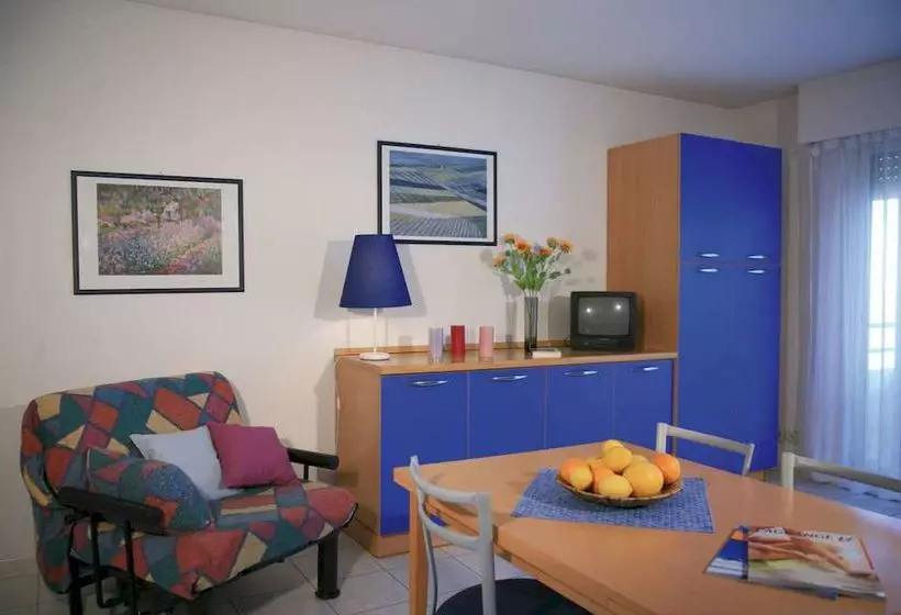 ホテル Lagrange Classic L'alizier / Royal Parc