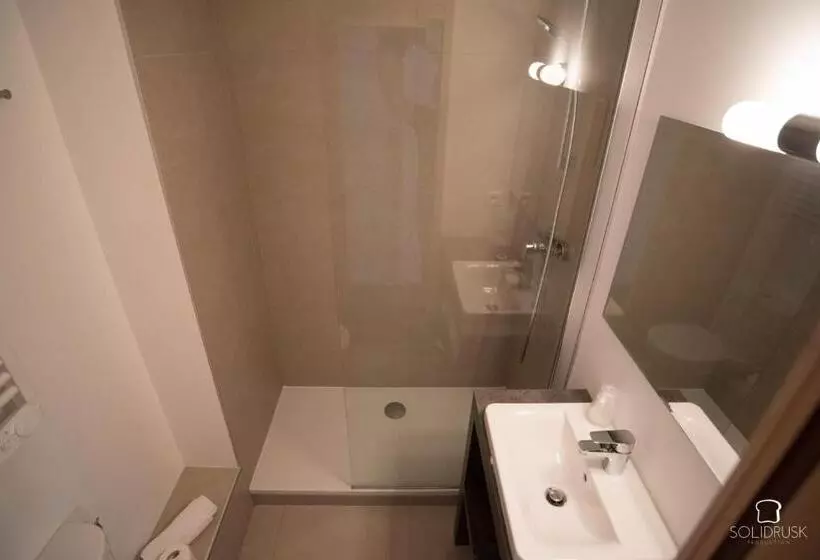 בית מלון כפרי Le Druos