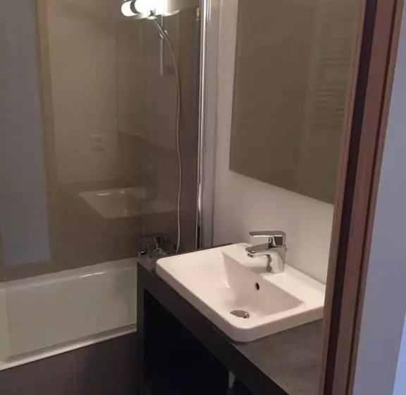 בית מלון כפרי Le Druos