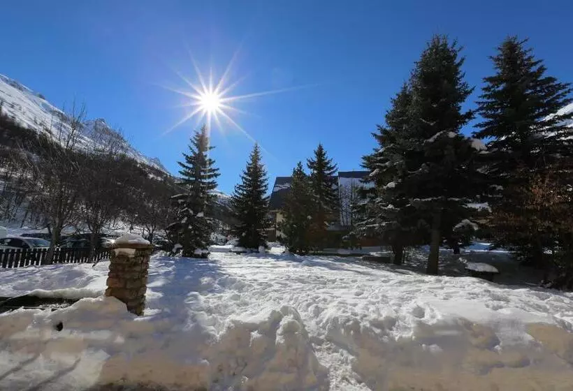 هتل Le Relais Du Galibier