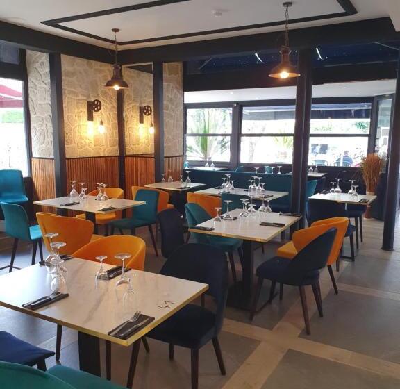 فندق Le Renaissance