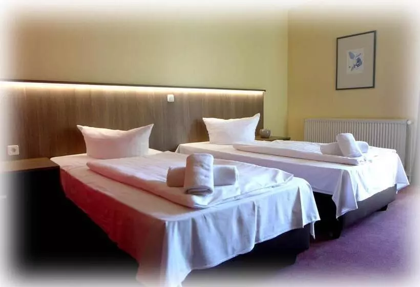 酒店 Lindenberger Hof