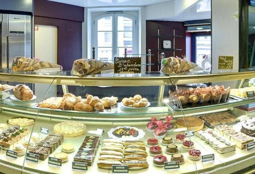 Logis Hotel De Paris