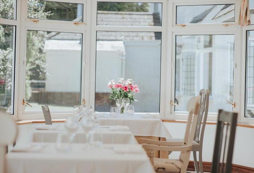 The Lordleaze Hotel And Restaurant