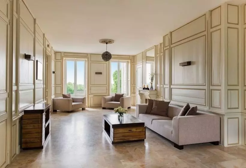 Отель Manoir De Kerhuel De Quimper