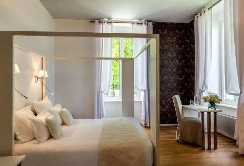 Отель Manoir De Kerhuel De Quimper