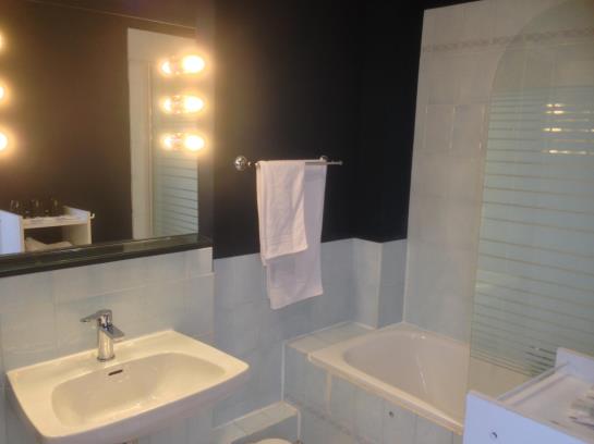 בית מלון כפרי Memorial