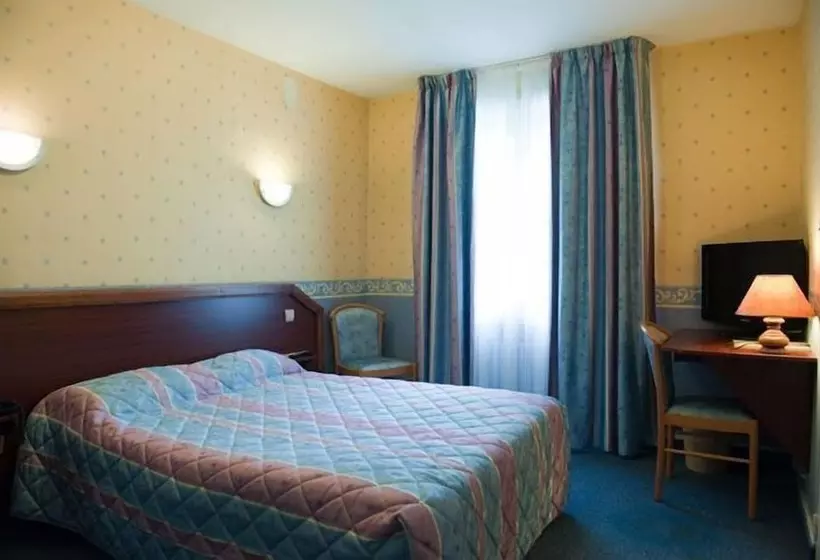 Hotel Hôtel Les Platanes