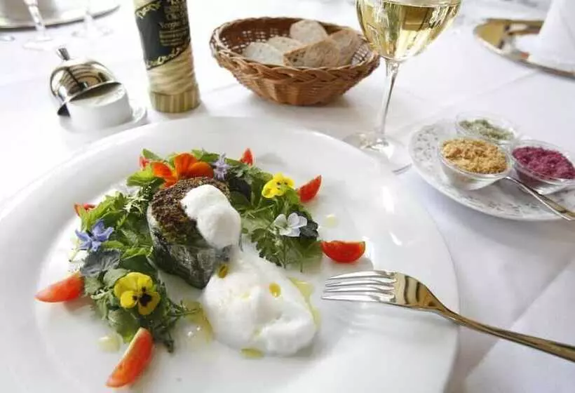 酒店 & Restaurant Alte Schule