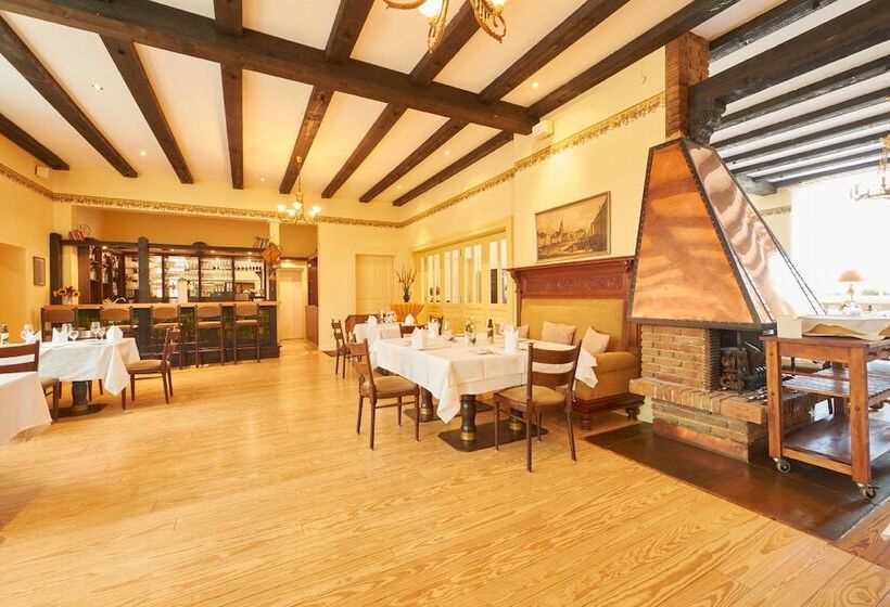 酒店 & Restaurant Alte Schule