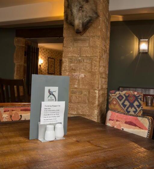 호텔 The Golden Pheasant