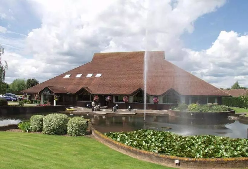 호텔 Three Counties