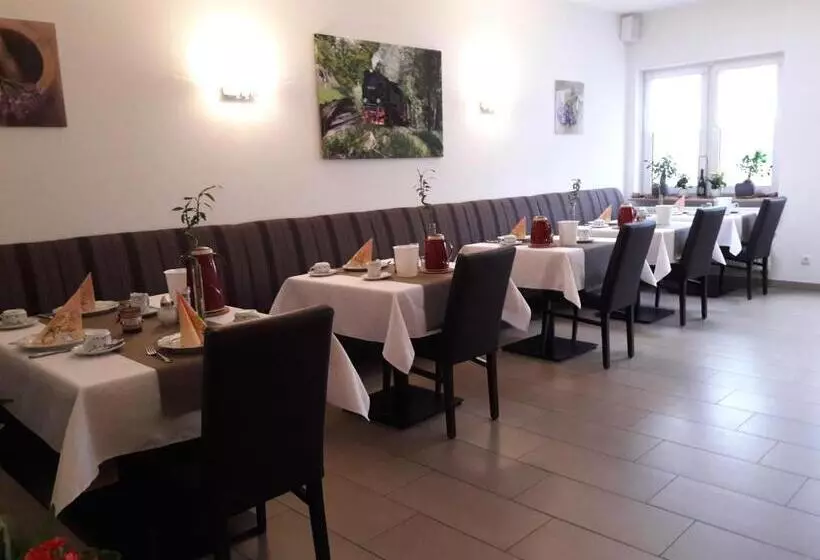 ホテル Zum Alten Bahnhof