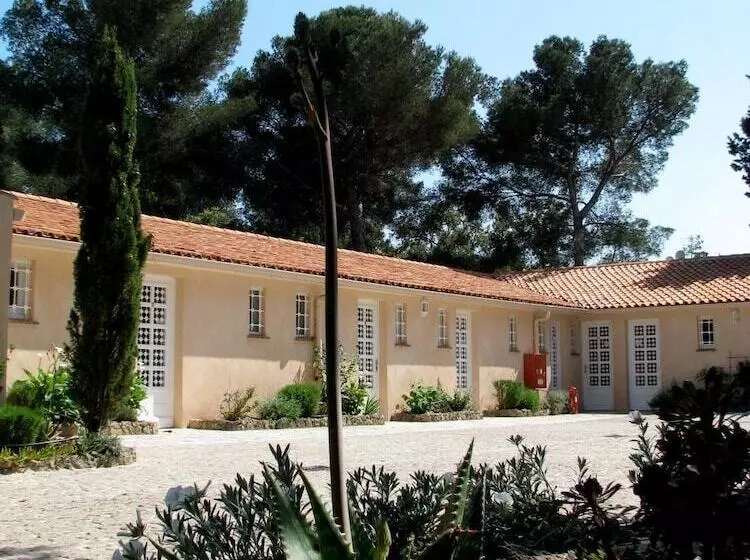 فندق على الطريق Hôtel Athéna