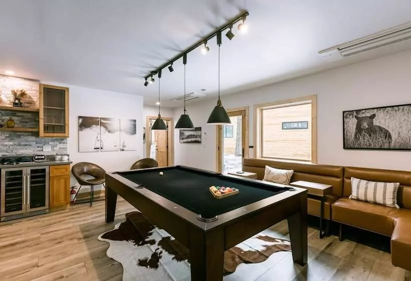 Coyote Moon By Avantstay Cabin Wsauna Mins From Dt Truckee & Northstar