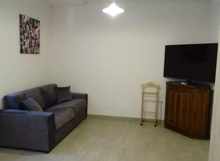 Appartamento Rosa   Colori Del Lago D Orta   Nuova Struttura A Omegna