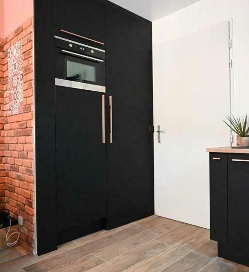 Appartement Cosy & Moderne à 180m De La Plage