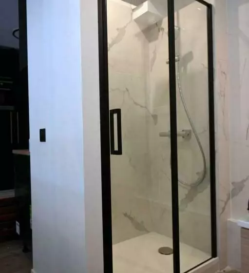 Appartement Cosy & Moderne à 180m De La Plage