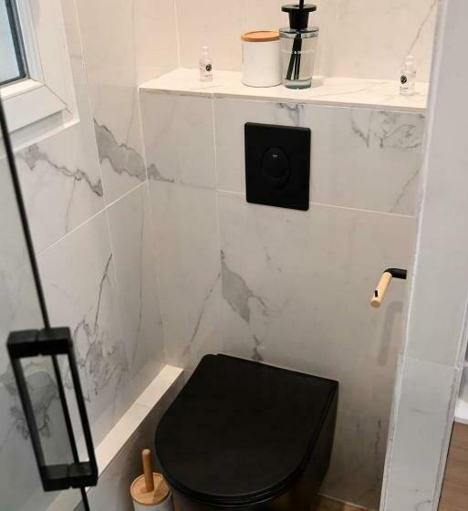 Appartement Cosy & Moderne à 180m De La Plage